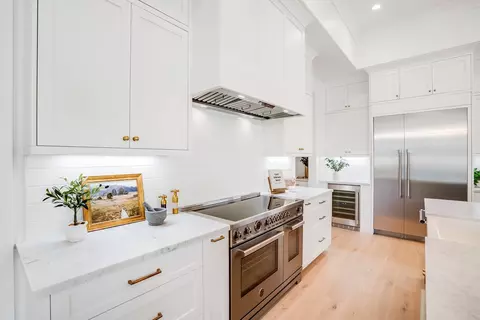 Kitchen - 4989 Silverleaf Dr, Rescue, CA 95672 photo 4 of 4