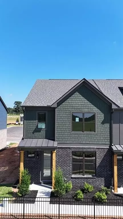 267 Barracks Way, Hoschton, GA 30548