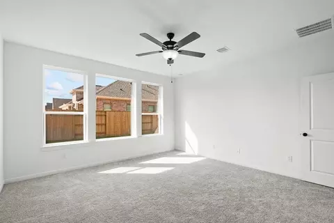 Bedroom - 1520 Casting Rdg, Mesquite, TX 75181 photo 2 of 3