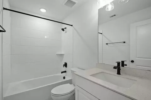 Bath - 1520 Casting Rdg, Mesquite, TX 75181 photo 1 of 3