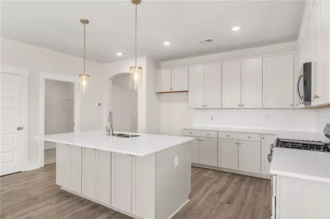 Kitchen - 117 Osprey Lndg, Central, SC 29630 photo 1 of 3
