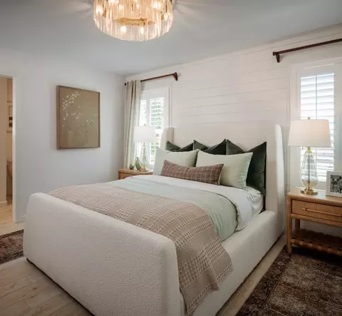 Bedroom - 701 S Plum Ct, Dinuba, CA 93618 photo 2 of 5