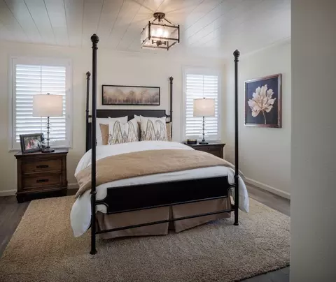 Bedroom - 701 S Plum Ct, Dinuba, CA 93618 photo 1 of 5