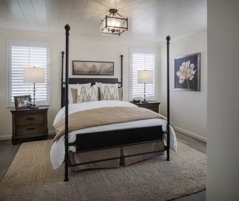Bedroom - 701 S Plum Ct, Dinuba, CA 93618 photo 2 of 5