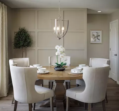 Dining - 701 S Plum Ct, Dinuba, CA 93618 photo 1 of 1