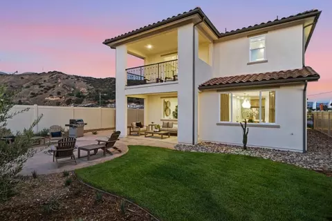Exterior - 1134 Shadow Ridge Way, Fillmore, CA 93015 photo 5 of 13