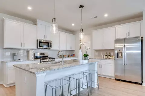 105 King Tucks Way, Four Oaks, NC 27524