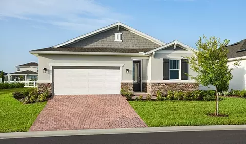 Exterior - 3637 Sublett Loop, Tavares, FL 32778 photo 4 of 8