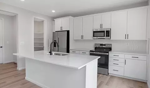 35622 Pine Needle Ln, Locust Grove, VA 22508