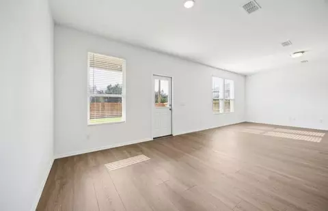 Living - 6509 Adderly Rd, Pilot Point, TX 76258 photo 2 of 5