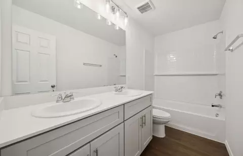 Bath - 6509 Adderly Rd, Pilot Point, TX 76258 photo 2 of 2