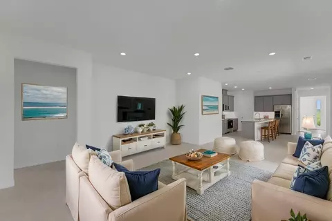 Living - 8124 Sunny Point Trl, Parrish, FL 34219 photo 3 of 9