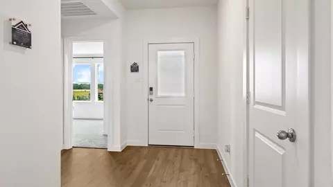 Entry Way - 1004 Switchgrass Ct, Sealy, TX 77474 photo 1 of 4
