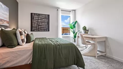 Bedroom - 1004 Switchgrass Ct, Sealy, TX 77474 photo 4 of 11