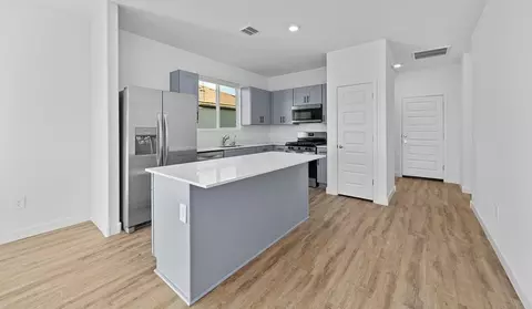Kitchen - 5990 E Jayden Ln, Tucson, AZ 85756 photo 2 of 10