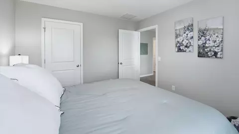 Bedroom - Haven Boulevard, Fort Wayne, IN 46804 photo 6 of 7