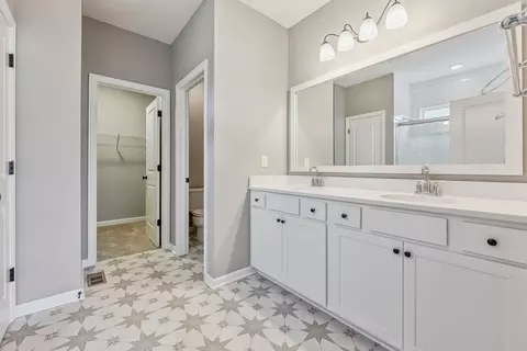 Bath - 106 Ruby Rd, Pataskala, OH 43062 photo 1 of 1