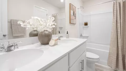 Bath - 1116 Secrest Commons Dr, Monroe, NC 28112 photo 3 of 7
