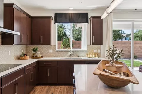Kitchen - 697 W Cliff St, Oakley, CA 94561 photo 3 of 4