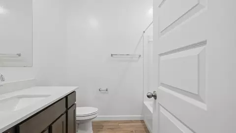 Bath - 9453 S Caballo Dr, Apache Junction, AZ 85120 photo 5 of 14