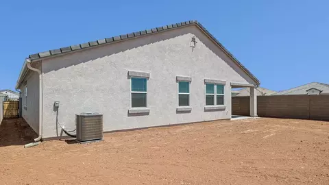 Exterior - 9453 S Caballo Dr, Apache Junction, AZ 85120 photo 1 of 14