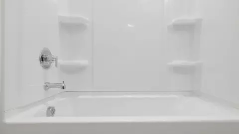 Bath - 9453 S Caballo Dr, Apache Junction, AZ 85120 photo 8 of 14
