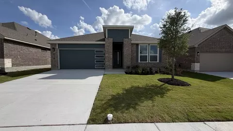 10861 Bloodstone Dr, Crowley, TX 76036