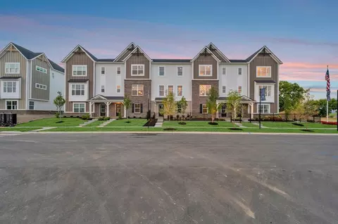 5720 Boynton Dr, Noblesville, IN 46062