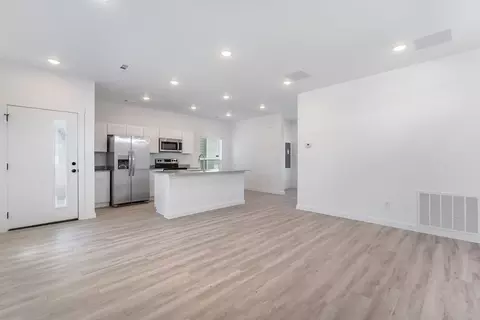 Living - 731 Apollo Ave, Centerton, AR 72719 photo 2 of 10