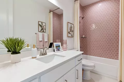 Bath - 11428 Wulstone Rd, Haslet, TX 76052 photo 8 of 8