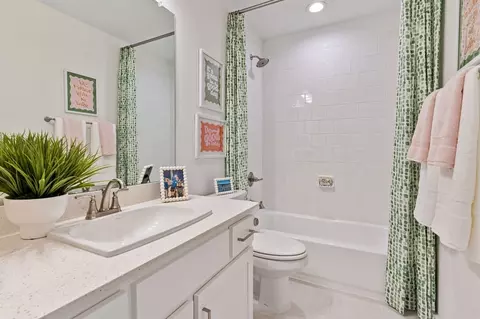 Bath - 11428 Wulstone Rd, Haslet, TX 76052 photo 7 of 8