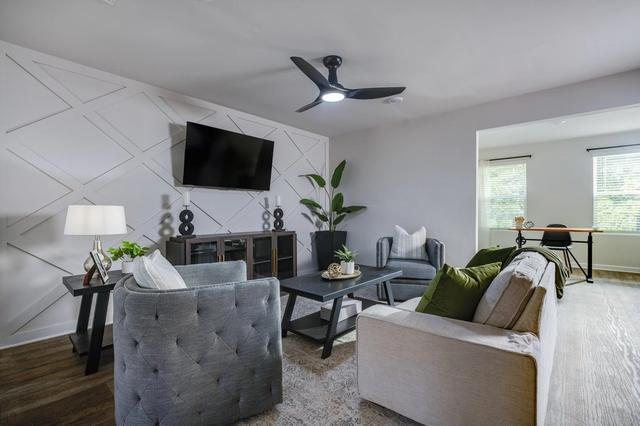 216 Harris Walk, West Point, GA 31833 | MLS# 6cb51e52372206b9 | 19 ...