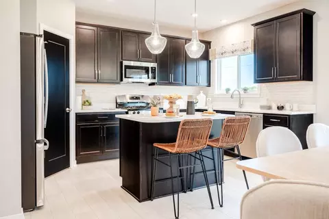 Kitchen - 3198 Belleglade Dr, Covington, KY 41015 photo 1 of 14