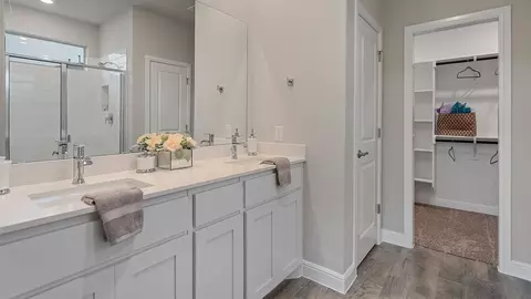 Bath - 16828 Stack St, Justin, TX 76247 photo 1 of 4
