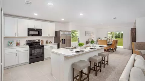Kitchen - 2925 E Bradley St, Inverness, FL 34453 photo 7 of 7