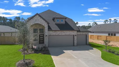 619 Crested Duck Ct, Willis, TX 77318