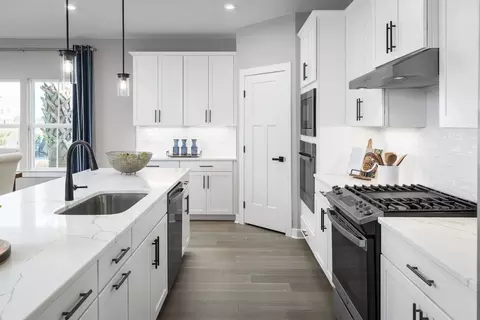 Kitchen - 103 Meadow Ln, Easley, SC 29642 photo 2 of 4