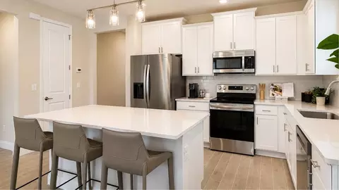 Kitchen - 154 Belfort Ct, Saint Augustine, FL 32092 photo 2 of 2