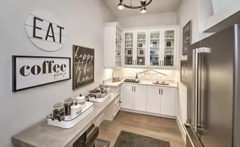Kitchen - 26 Night Owl Ct, Saint Augustine, FL 32092 photo 2 of 3