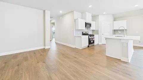 Entry Way - 206 High Ridge Rd, Duson, LA 70529 photo 1 of 5