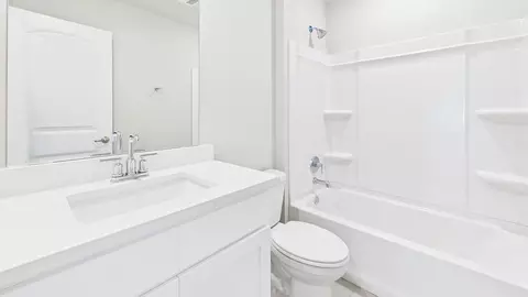 Bath - 206 High Ridge Rd, Duson, LA 70529 photo 2 of 10