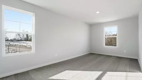 Bedroom - 2100 Overlook Way, Newark, OH 43055 photo 4 of 20