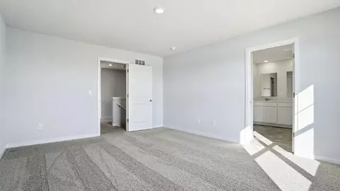Bedroom - 2100 Overlook Way, Newark, OH 43055 photo 6 of 20