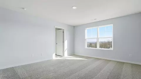 Bedroom - 2100 Overlook Way, Newark, OH 43055 photo 8 of 20