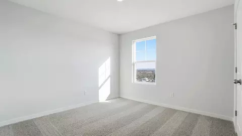 Bedroom - 2100 Overlook Way, Newark, OH 43055 photo 15 of 20