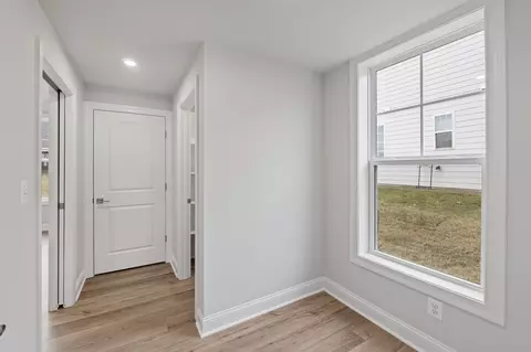 Entry Way - 1406 Marcella St, Charlottesville, VA 22911 photo 11 of 13