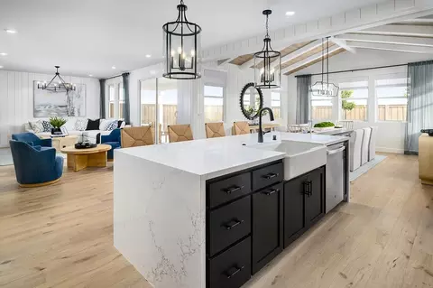 Kitchen - 2468 Black Stallion St, Tracy, CA 95377 photo 2 of 3