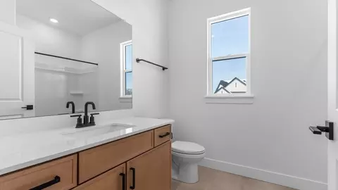 Bath - 1257 E Talmage Ln, Logan, UT 84321 photo 1 of 3
