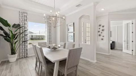 Dining - 17121 Jadestone Ct, Venice, FL 34293 photo 4 of 4