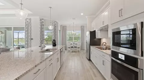 Kitchen - 17121 Jadestone Ct, Venice, FL 34293 photo 6 of 9